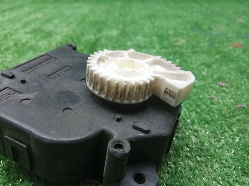 Сервопривод заслонки печки CAMRY 2017 2AR-FE