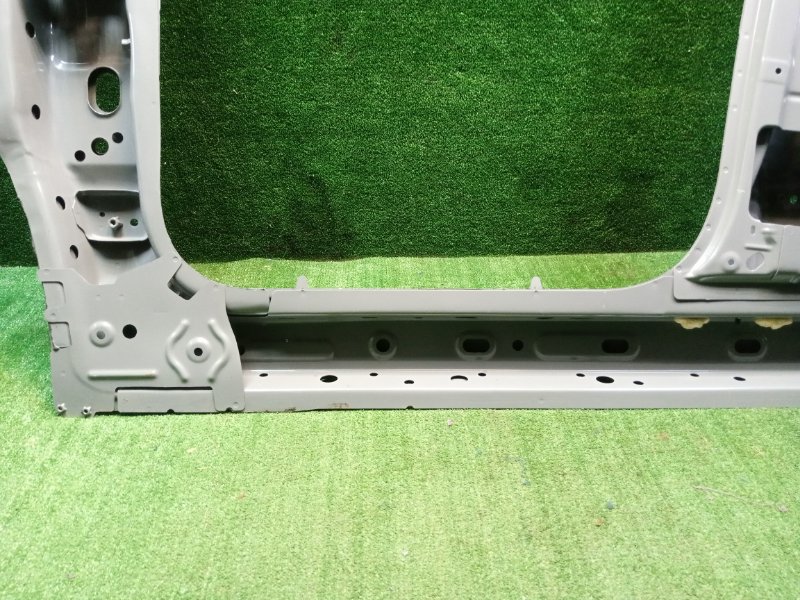 Боковина кузова правая TIGGO 4 Боковина кузова правая TIGGO 4