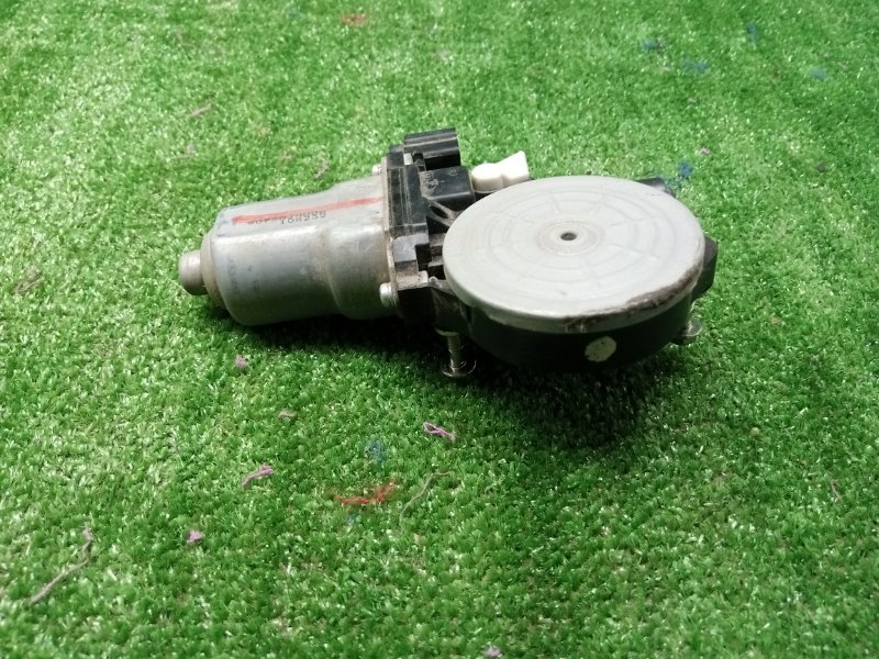 Блок моторчика стеклоподъемника передний правый Teana