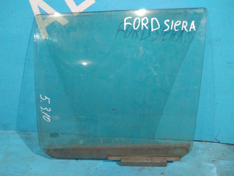 Стекло двери Ford Sierra 1990г заднее правое