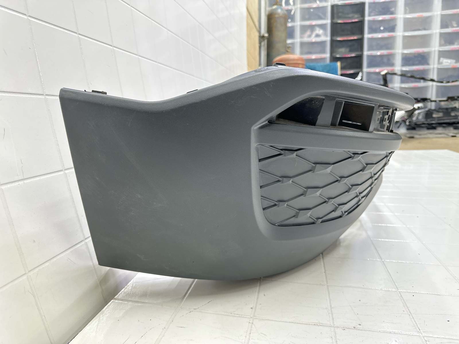 Бампер задний VS5 2022-2024 Бампер задний VS5 2022-2024