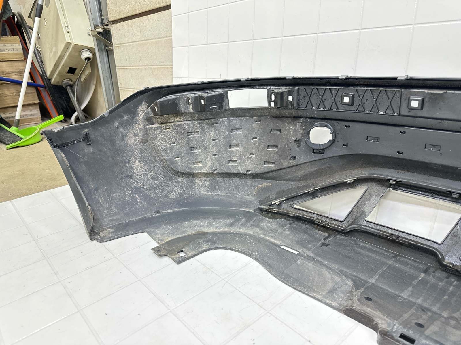 Бампер задний VS5 2022-2024 Бампер задний VS5 2022-2024