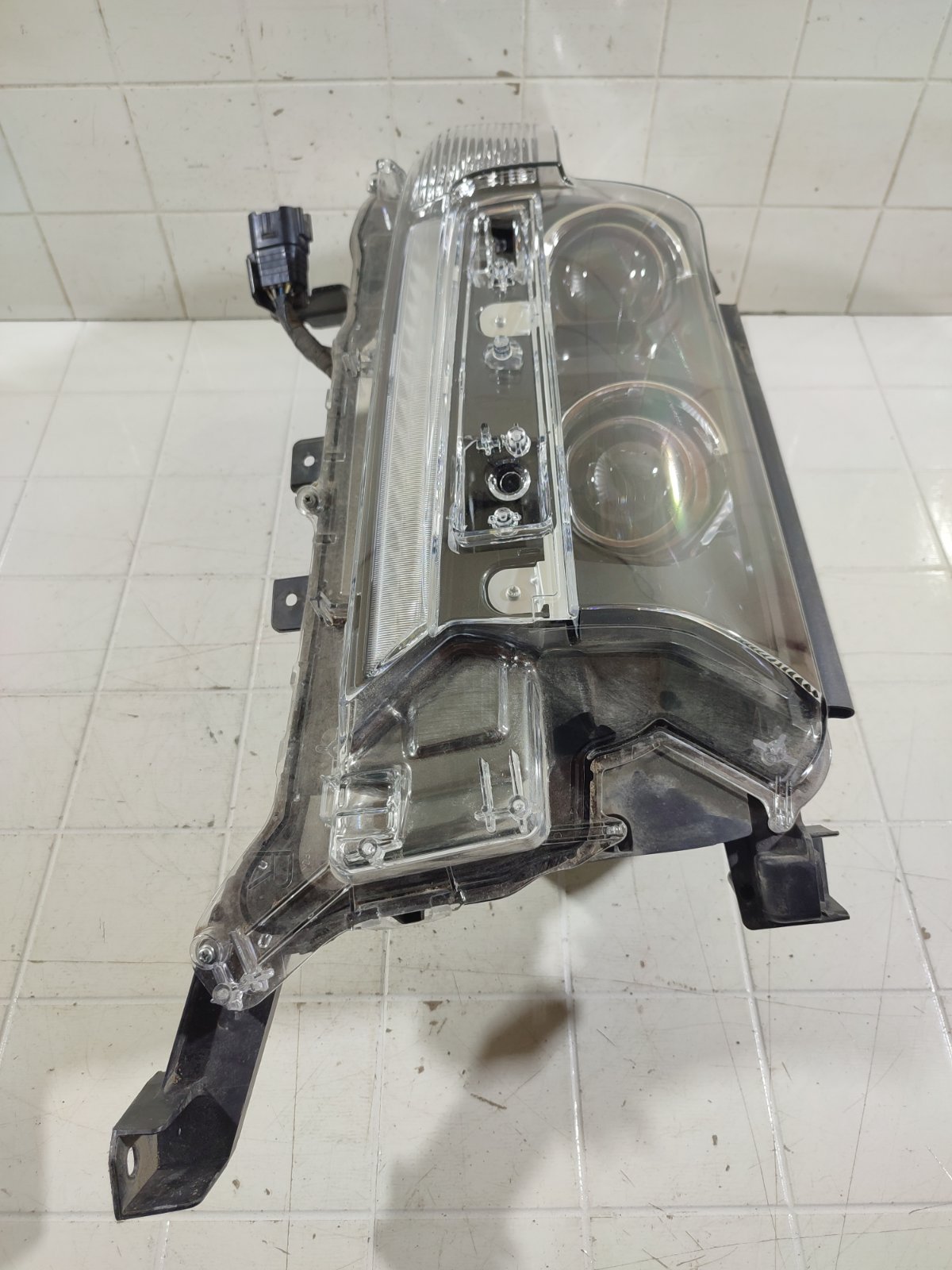 Фара led передняя правая LAND CRUISER 2015-2021 200 Рестайлинг