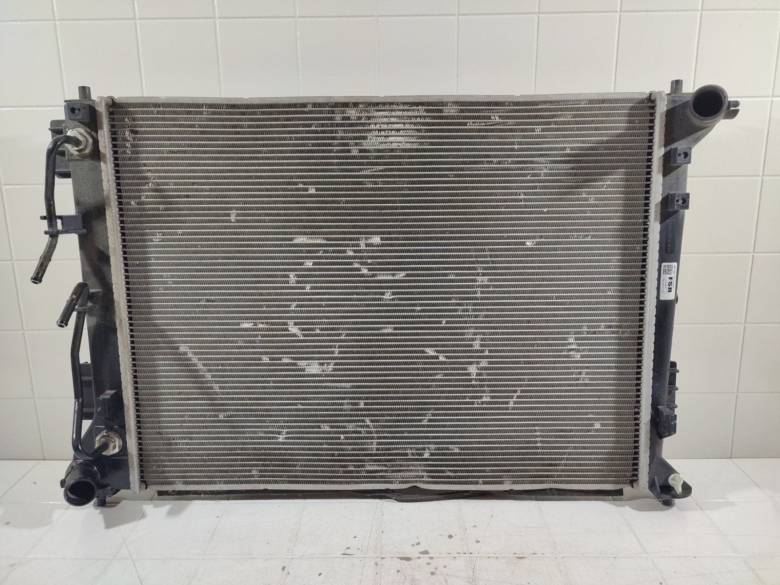 Запчасть касета радиаторов KIA SPORTAGE 4 2016-2022 QL 25310D7650 Б/У Касета радиаторов KIA SPORTAGE 4 2016-2022 QL 25310D7650 Б/У