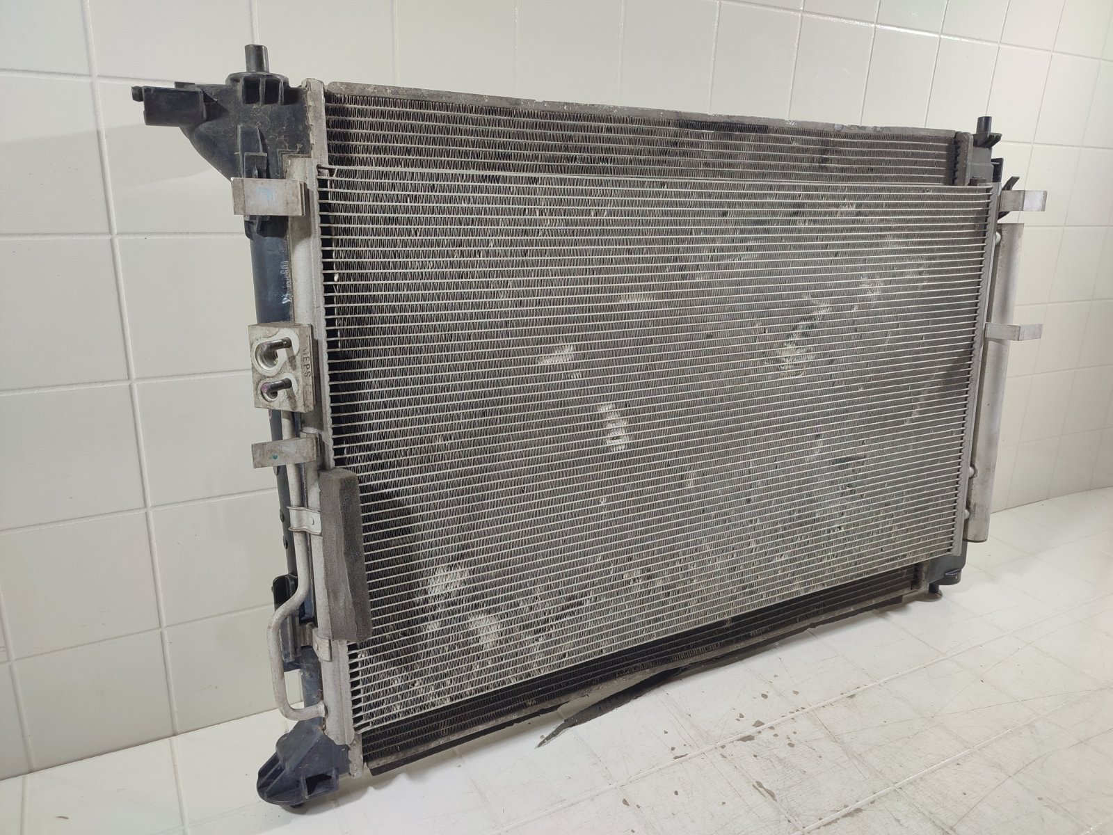 Касета радиаторов SPORTAGE 4 2016-2022 QL Касета радиаторов SPORTAGE 4 2016-2022 QL