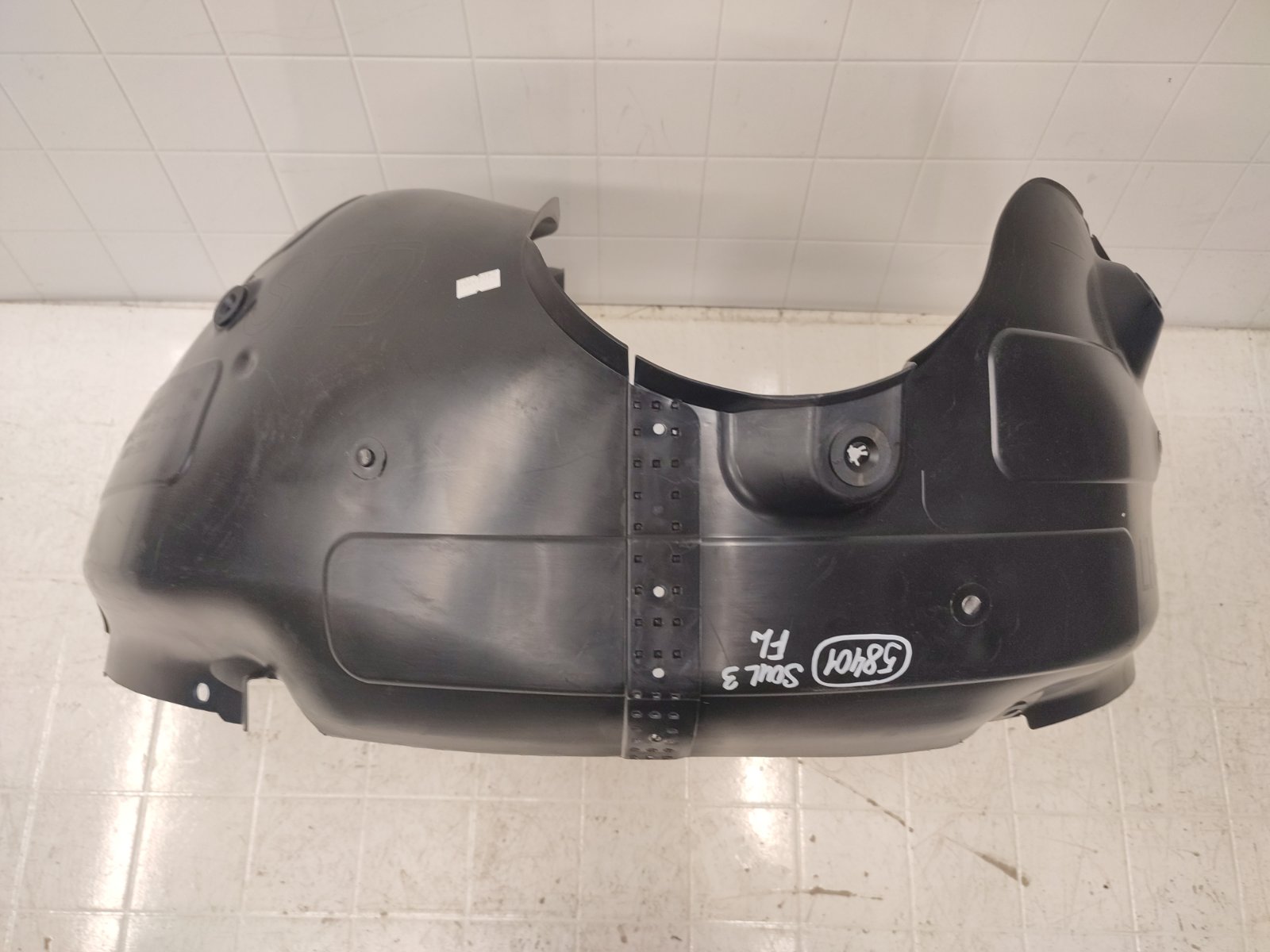 Подкрылок новый передний левый KIA SOUL 3 SK3