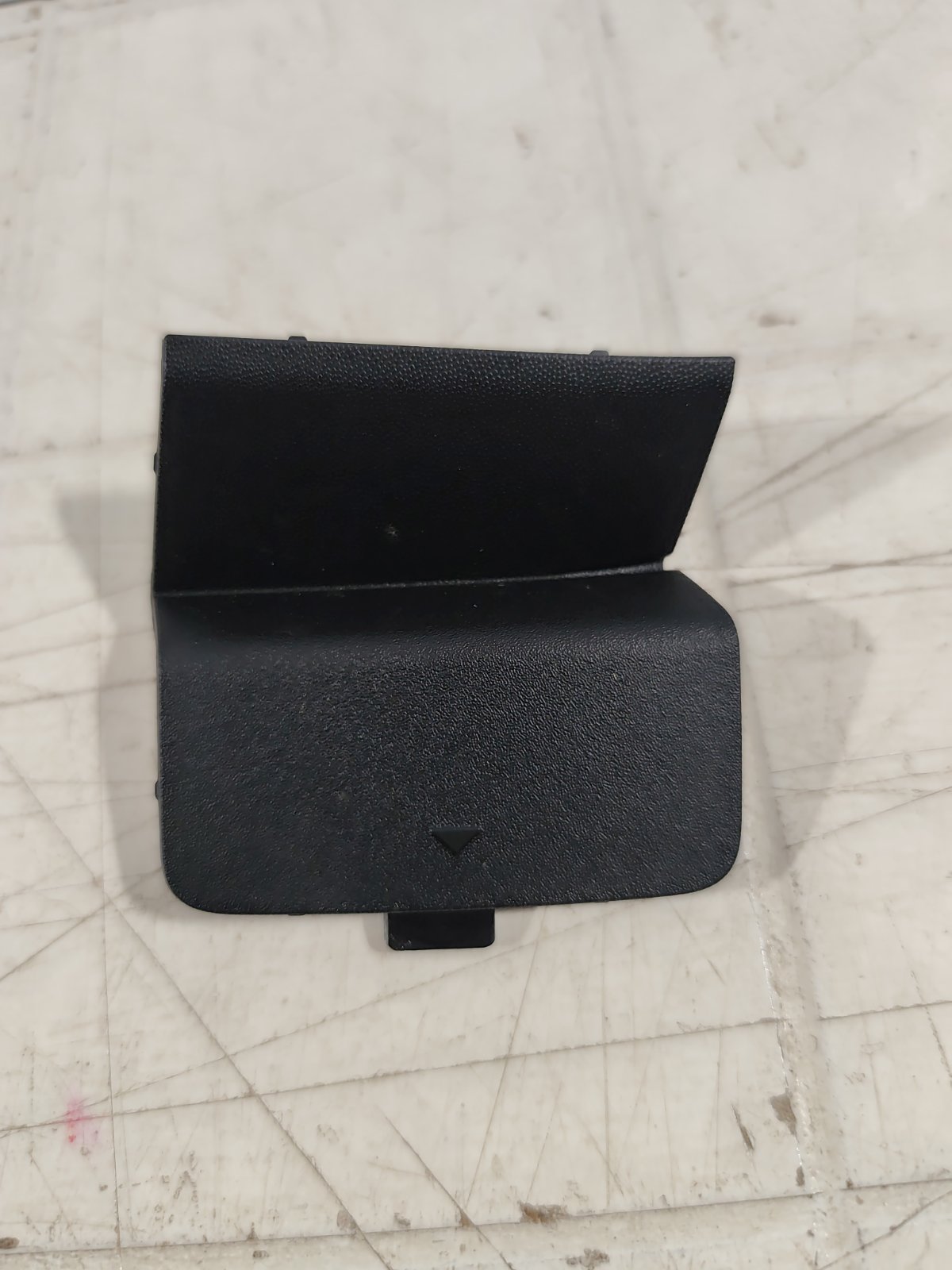 Заглушка бампера новая задняя KIA SELTOS Рестайлинг 2022-2025 866A7Q7510 новая