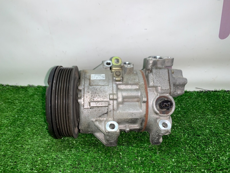 Компрессор кондиционера Toyota Wish ZNE14 1ZZFE (б/у)