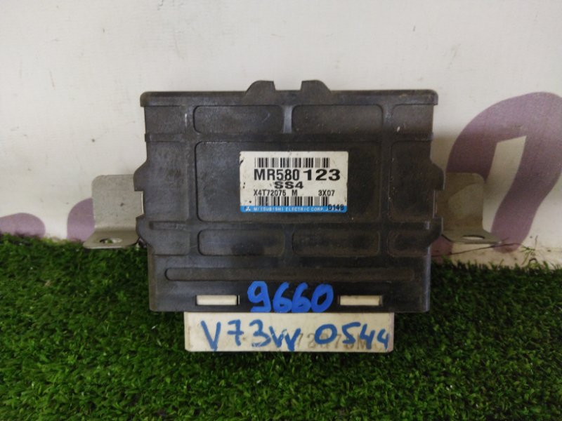 Блок управления 4wd Mitsubishi Pajero V73W 6G72 (б/у)