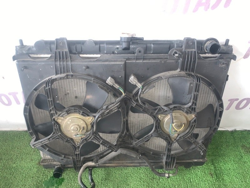 Радиатор двс Nissan Presage VNU30 YD25DDT 2001 (б/у)