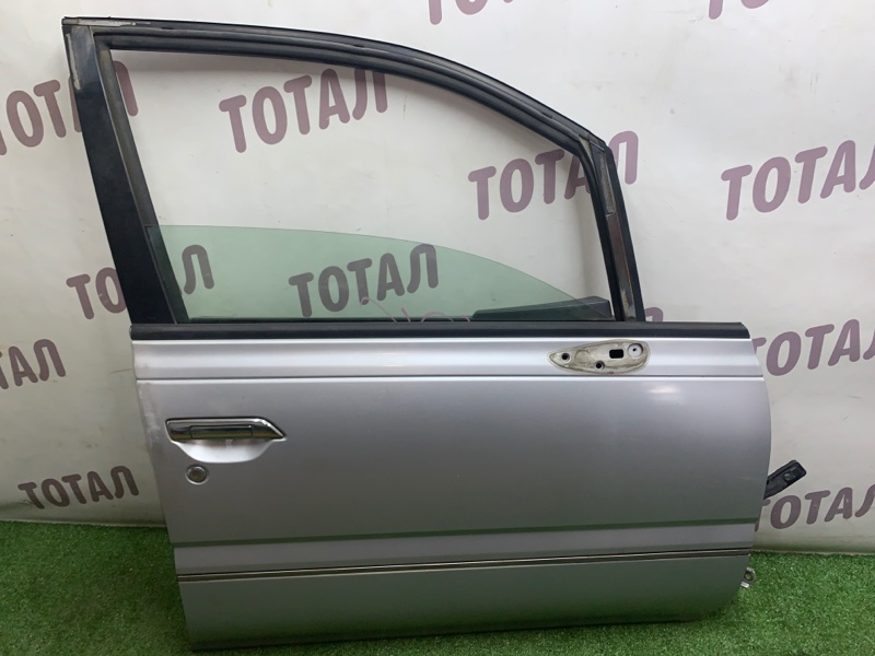 Дверь Nissan Presage VNU30 YD25DDT 2001 передняя правая (б/у)