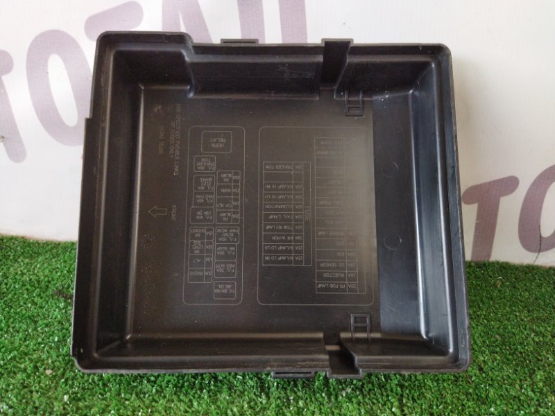 Крышка блока предохранителей QX56 2004 JA60 VK56DE