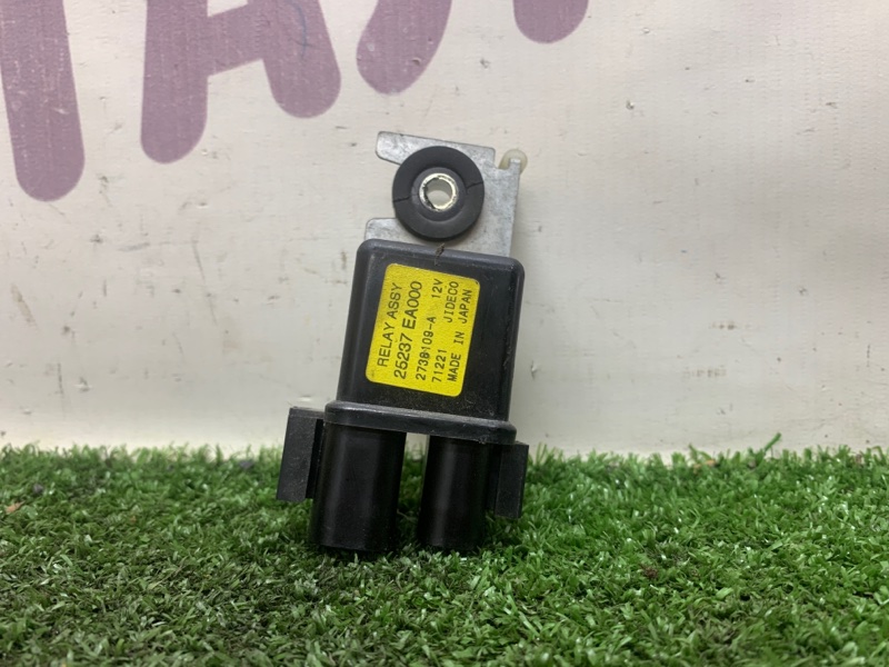 Реле Infiniti QX56 2008 JA60 VK56DE 25237ea000 контрактная
