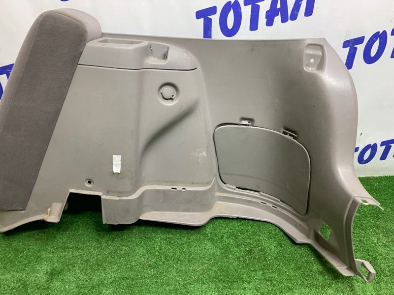 Обшивка багажника правая COROLLA SPACIO 2000 AE115N 7AFE