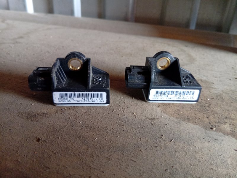 Датчик удара задний правый HONDA N-WGN JH1 S07A