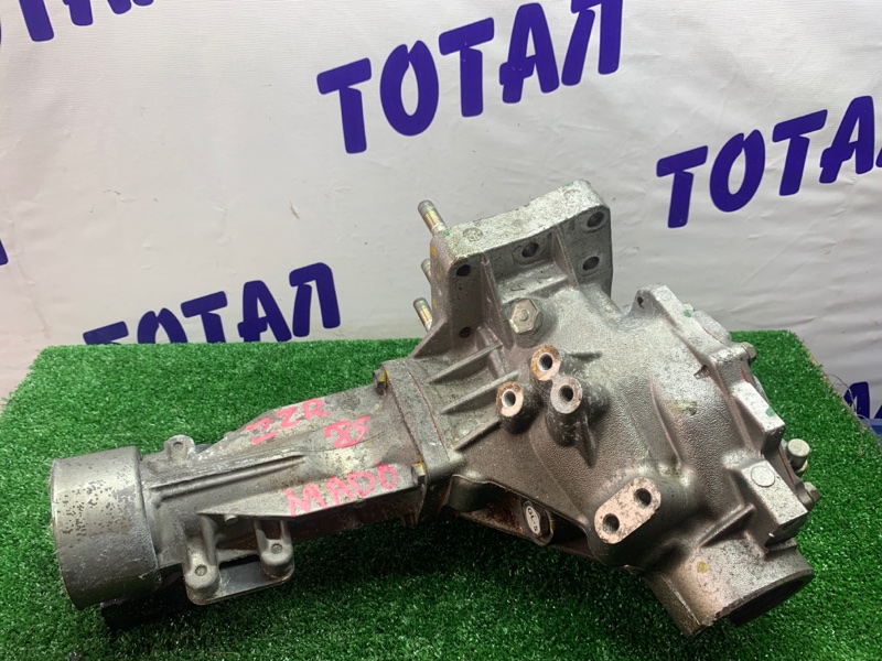 Раздаточная коробка TOYOTA VOXY 2014 ZRR85G 2ZRFAE 3610048051 Б/У