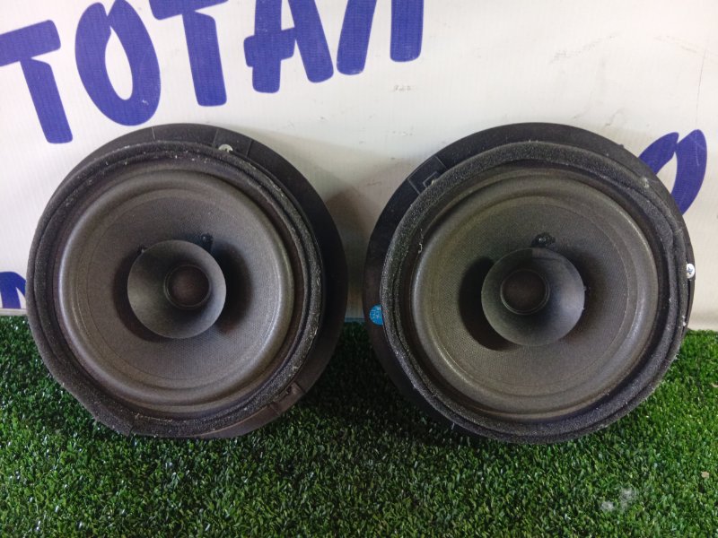 Динамики SUZUKI ESCUDO 2012 TDA4W J24B 39102-65J30 контрактная