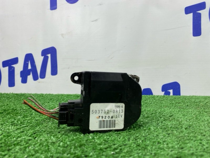 Сервопривод заслонок печки NISSAN TIIDA LATIO 2008 SNC11 HR15DE контрактная