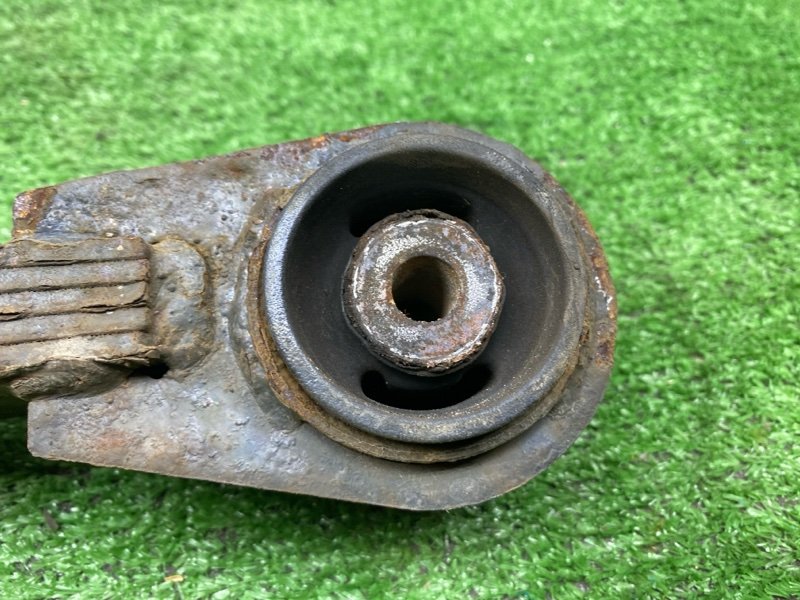 Крепление редуктора WINGROAD 2012 NY12 HR15DE