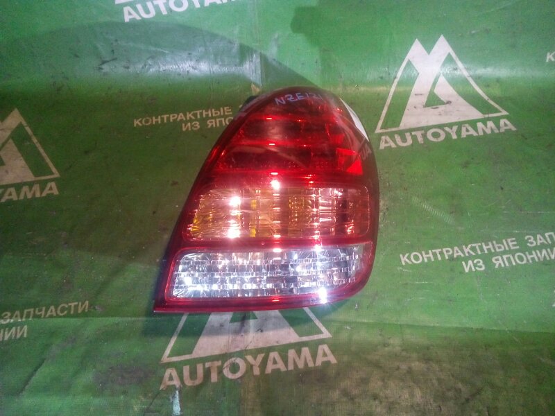 Фонарь Toyota Corolla Spacio NZE121 задний правый (б/у)