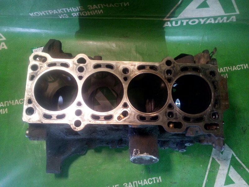 Блок цилиндров Mazda Capella GF8P FPDE (б/у)