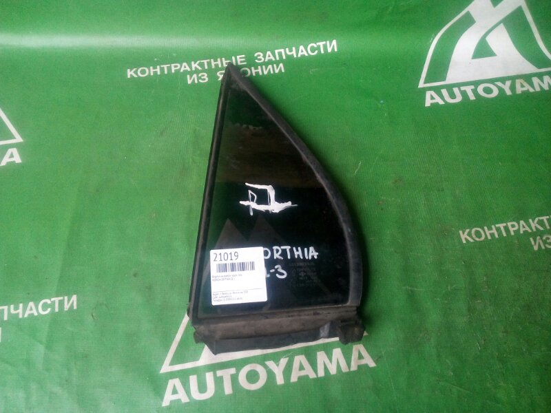 Форточка двери Honda Orthia EL1 задняя левая (б/у)