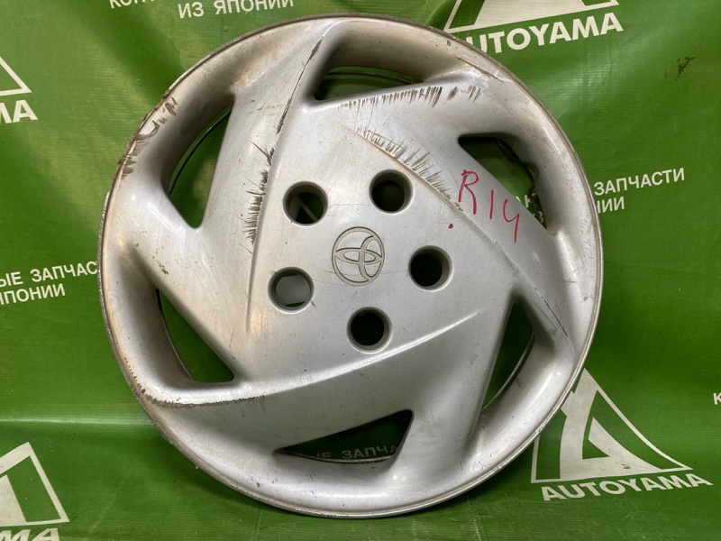 Колпак Toyota (б/у) Колпак Toyota (б/у)
