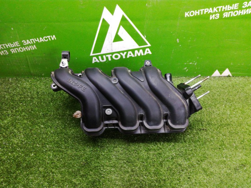 Коллектор впускной Toyota Auris NZE151 1NZFE 2011 (б/у)