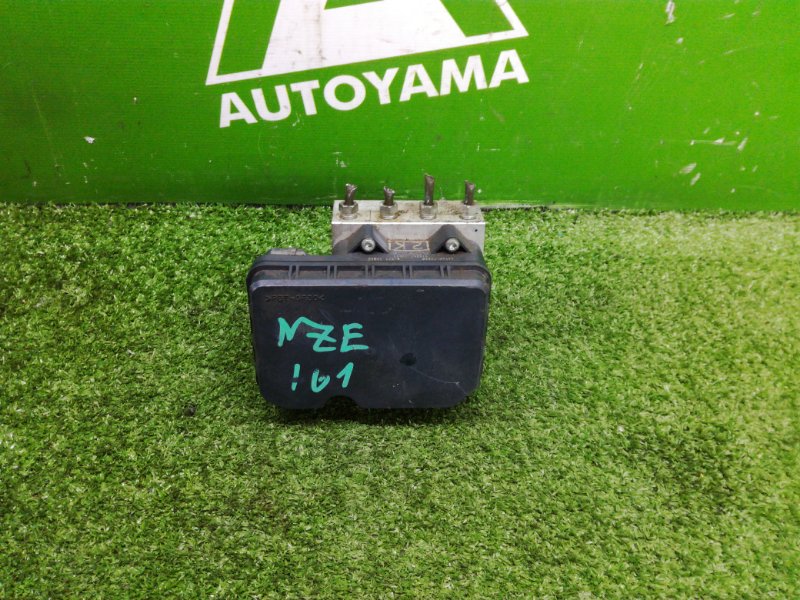 Блок abs Toyota Corolla Axio NZE161 1NZFE 2014 (б/у)