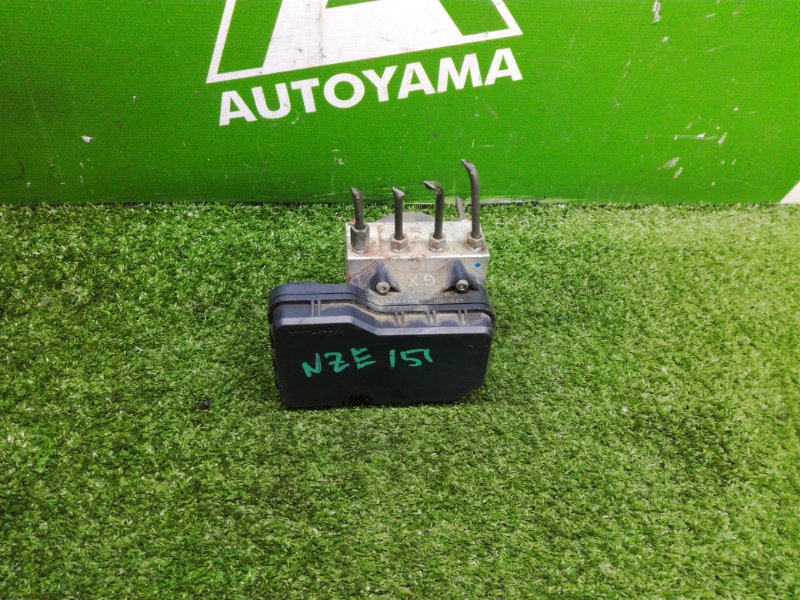 Блок abs Toyota Auris NZE151 1NZFE 2011 (б/у)