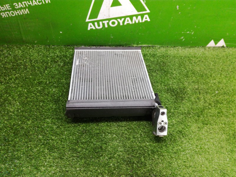 Испаритель кондиционера Toyota Auris NZE151 1NZFE 2011 (б/у)