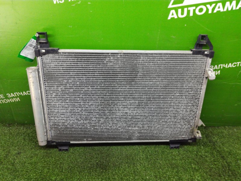 Радиатор кондиционера Toyota Ractis NCP100 1NZFE (б/у)