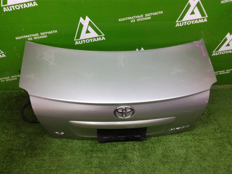 Крышка багажника Toyota Avensis AZT250 1AZFSE 2006 (б/у)