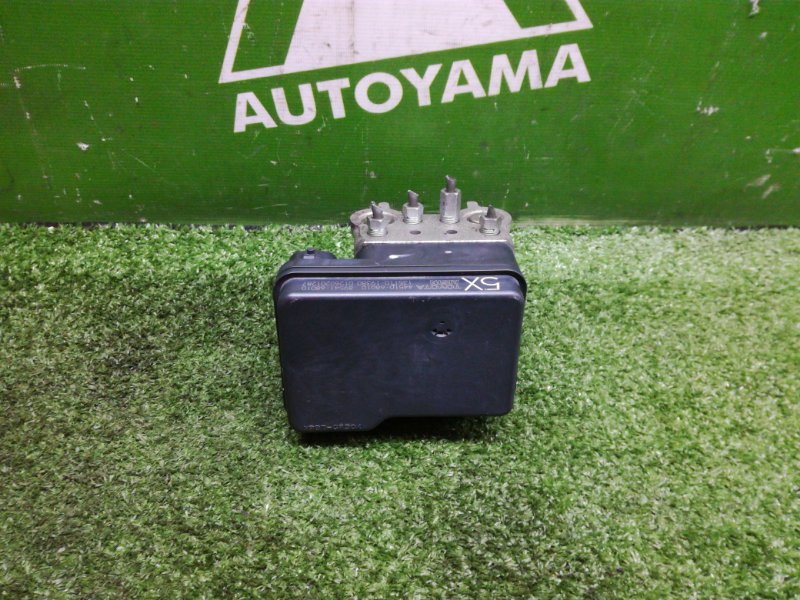 Блок abs Toyota Wish ZNE10 1ZZFE 2006 (б/у)
