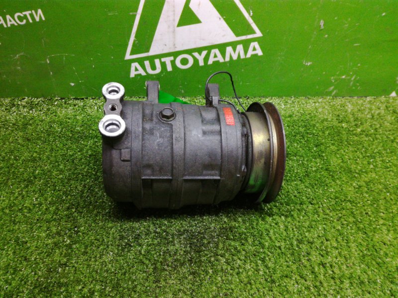 Компрессор кондиционера Nissan Largo VNW30 CD20T (б/у)