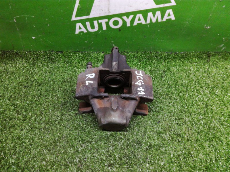 Суппорт Toyota Progres JCG11 1JZGE задний левый (б/у)