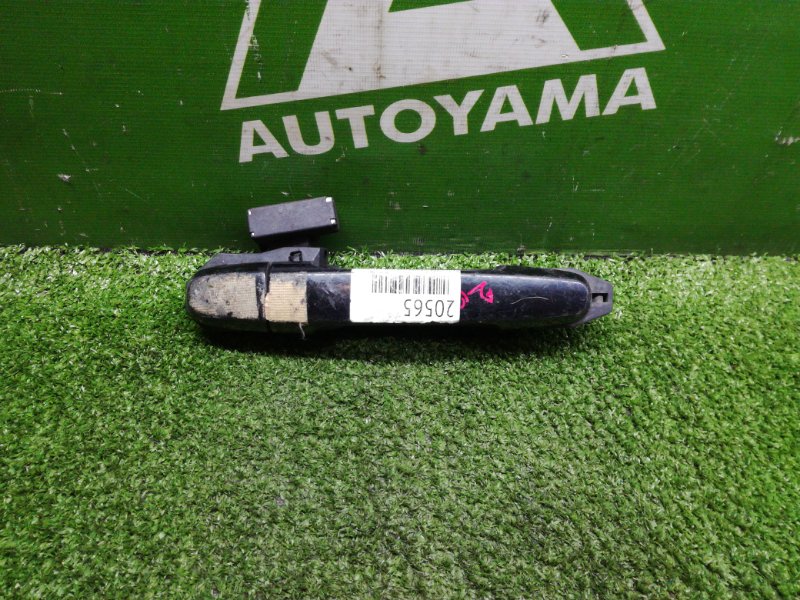 Ручка двери внешняя Toyota Ractis NCP100 задняя правая (б/у)