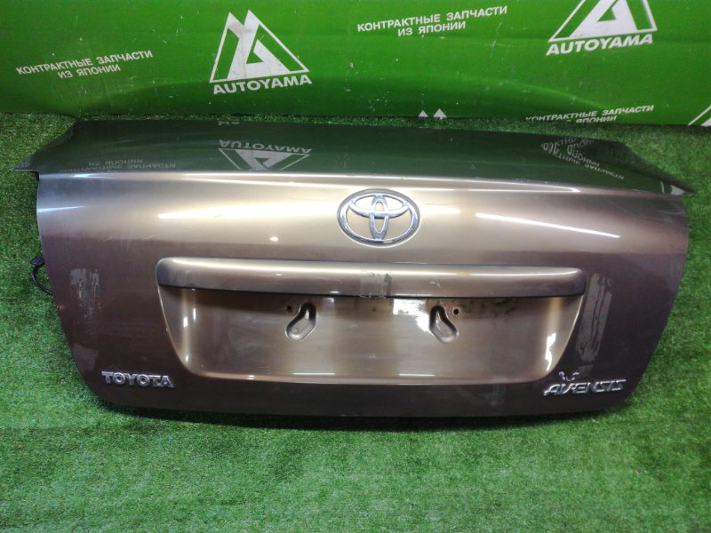Крышка багажника Toyota Avensis ZZT250 (б/у)