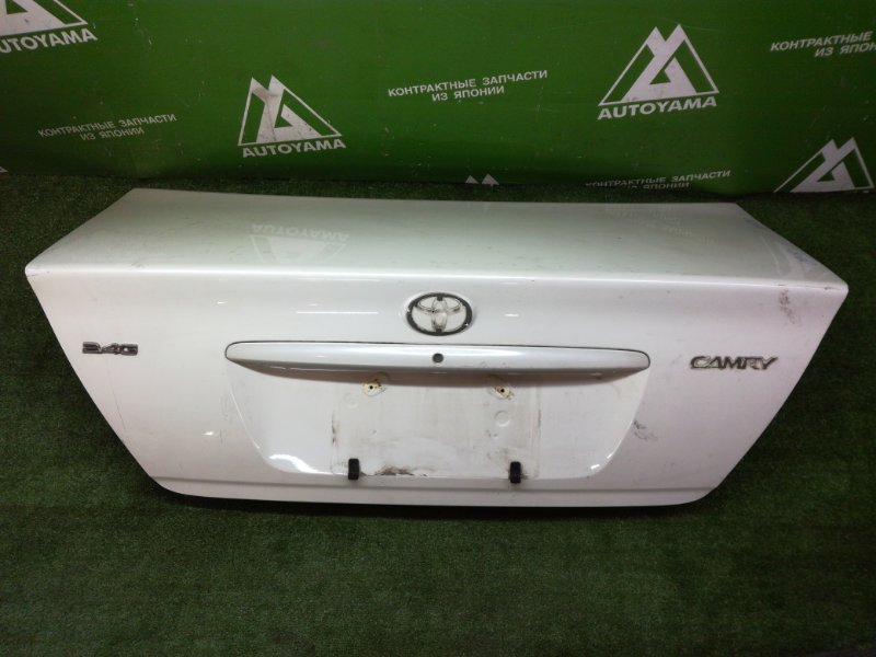 Крышка багажника Toyota Camry ACV30 (б/у)