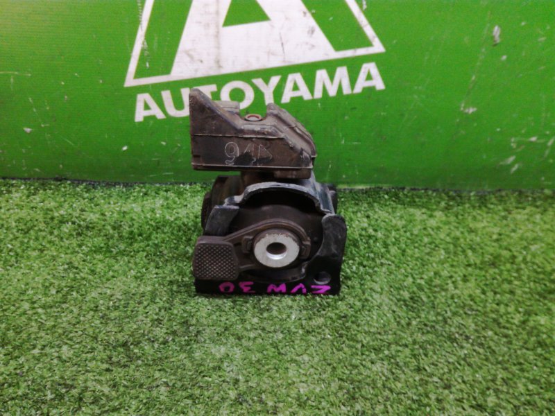 Подушка двигателя Toyota Prius ZVW30 2ZRFXE 2014 передняя (б/у)