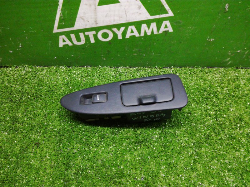 Кнопка стеклоподъемника Toyota Windom MCV30 1MZFE задняя правая (б/у)