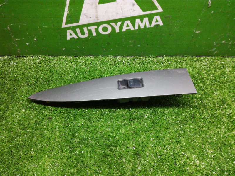 Кнопка стеклоподъемника Toyota Avensis ZRT272 3ZRFAE передняя левая (б/у)