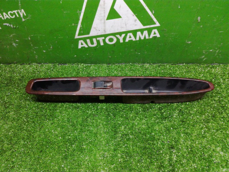 Кнопка стеклоподъемника Toyota Gaia SXM10 3SFE задняя правая (б/у)