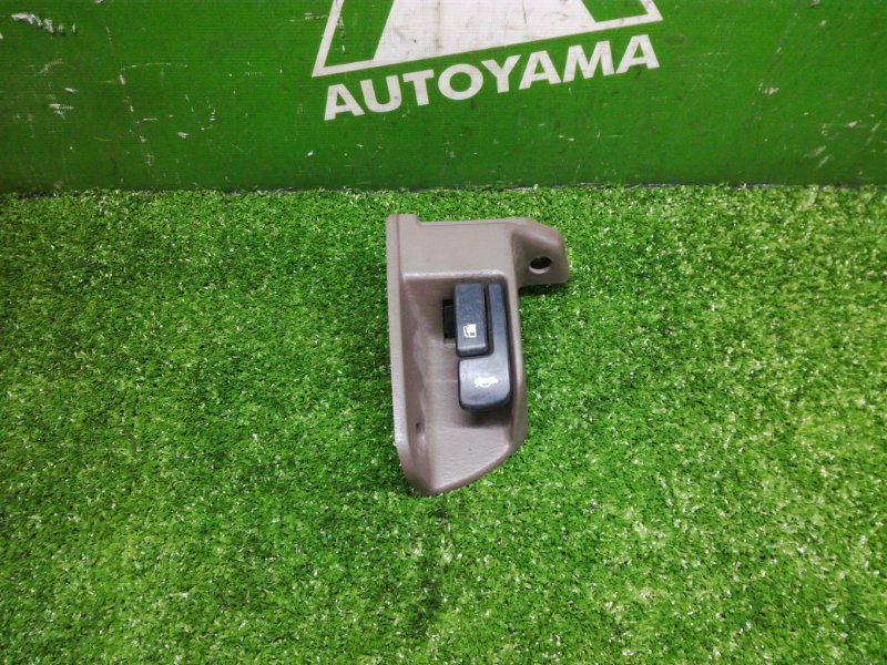 Ручка открывания багажника Toyota Vista SV40 4SFE (б/у)