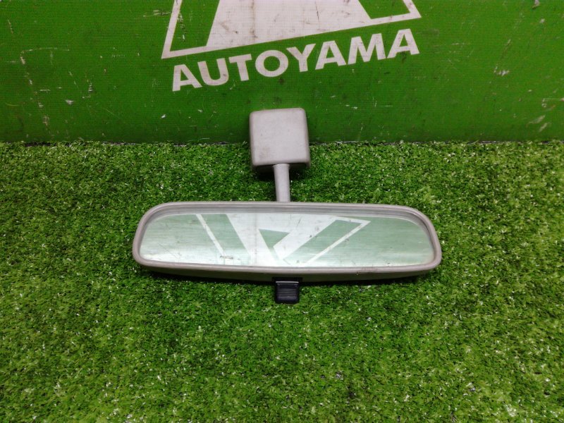 Зеркало заднего вида салонное Toyota (б/у)