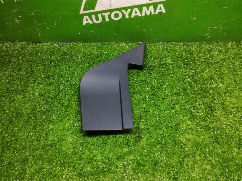 Уголок двери Toyota Camry AVV50 2ARFXE 2012 передний правый (б/у)