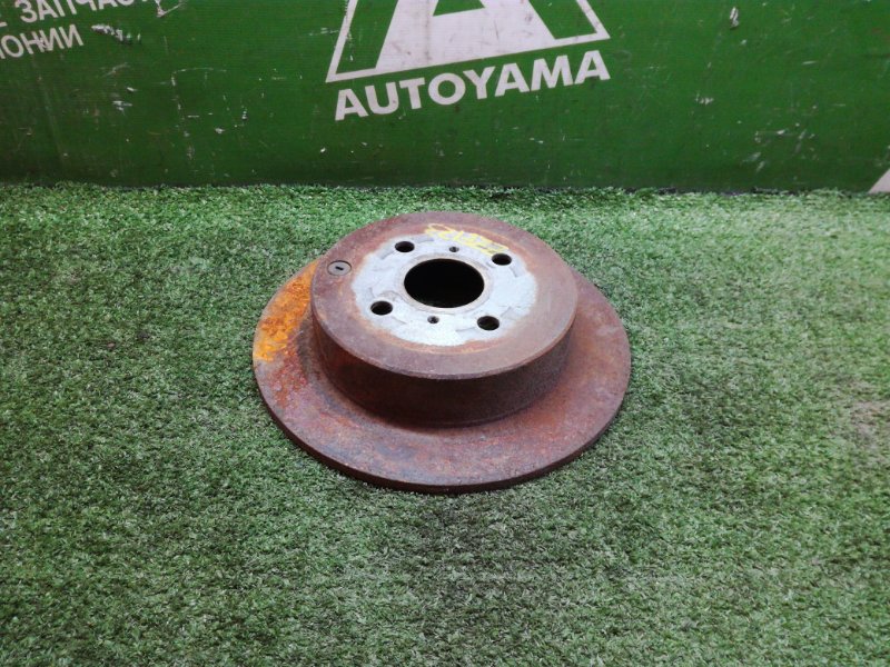 Тормозной диск Toyota Corolla Fielder ZZE123 2ZZGE задний (б/у)