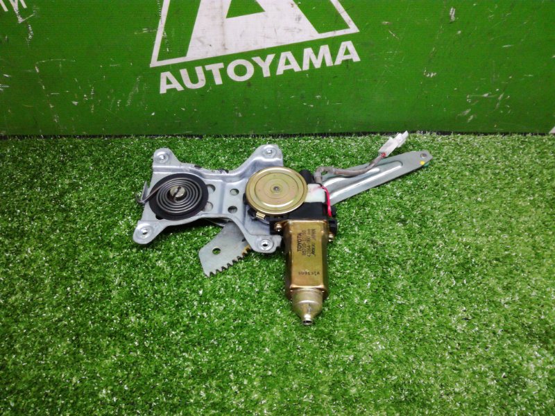 Стеклоподъемник Toyota Sprinter AE110 5AFE задний правый (б/у)