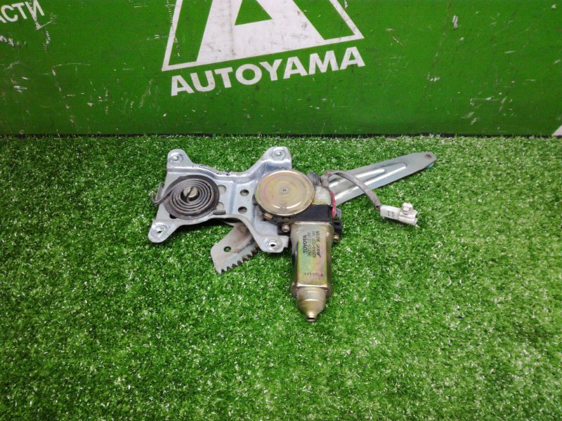 Стеклоподъемник Toyota Sprinter AE110 5AFE задний правый (б/у)