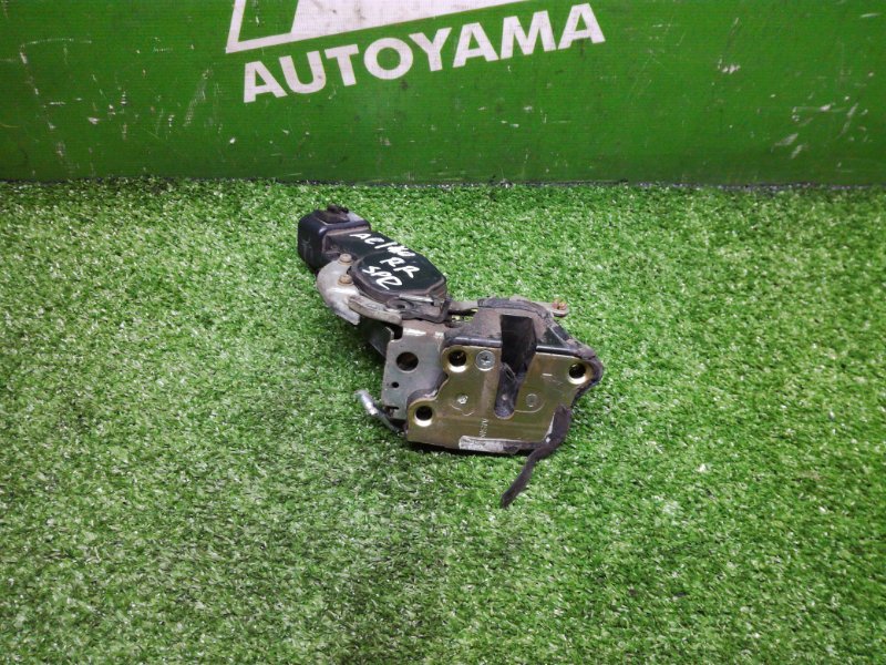Замок двери Toyota Sprinter AE110 5AFE задний правый (б/у)
